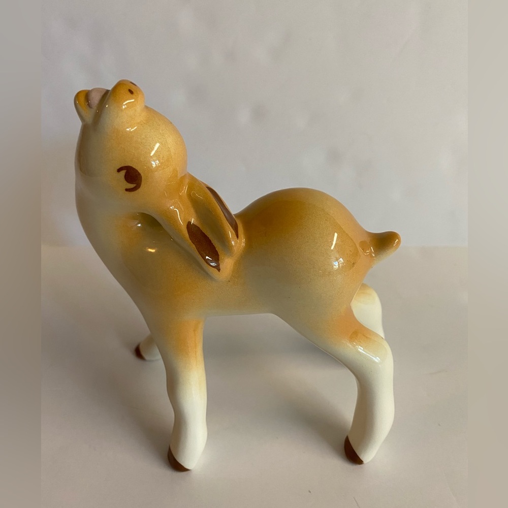 Vintage 50s Robert Simmons Charming Deer “ deer me” Collectible.